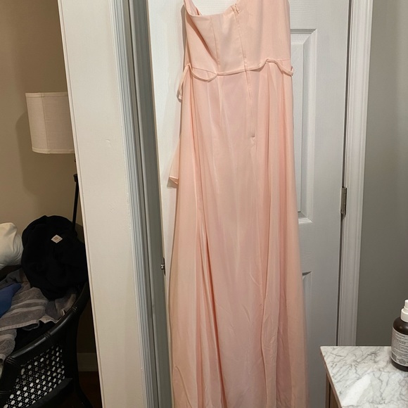 David’s Bridal Bridesmaid Dress - Picture 4 of 6